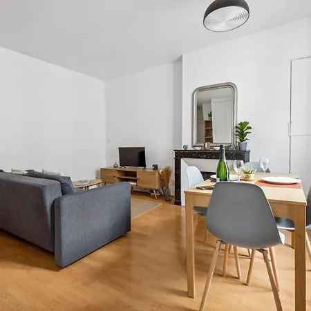 Appartamento Lovely In Montmartre Parigi